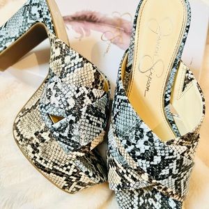 Jessica Simpson python print/ snake print plataform chunky heels women’s US 8M